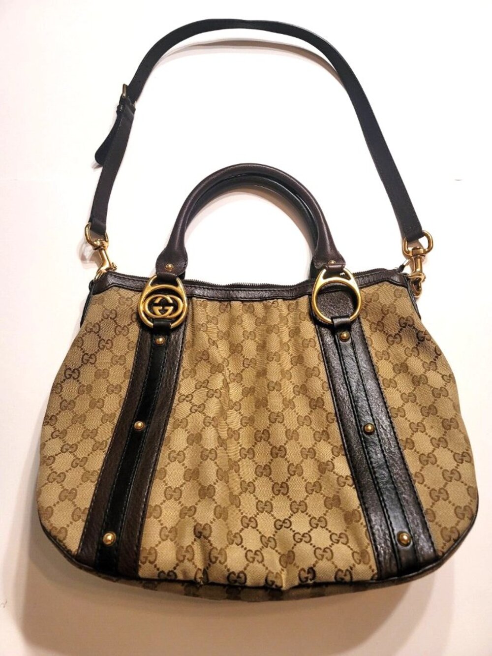 Gucci Monogram Large Convertable Purse - Picture 6 of 9